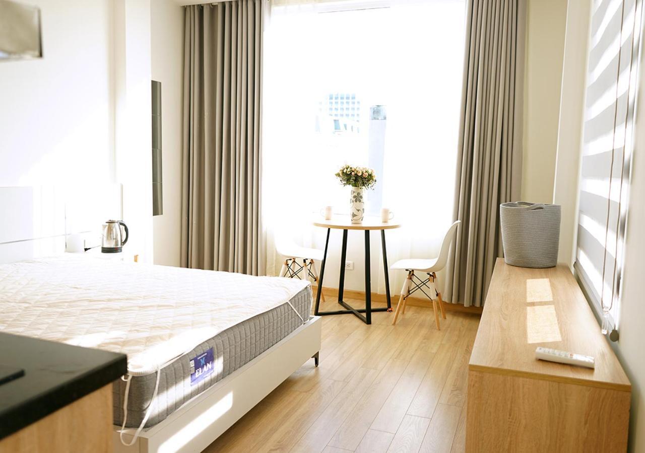Lyn House - Service Hoang Quoc Viet Appart hôtel